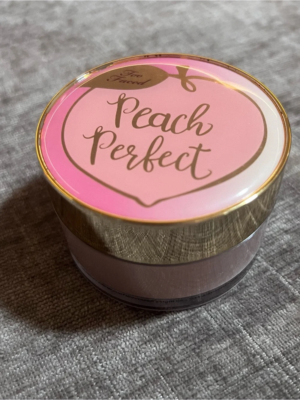Too Faced Peach Perfect Mattifying Loose Setting Powder full size 35g
